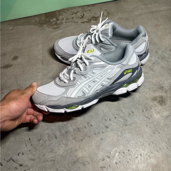 ASICS GEL-NYC - Picture 1 of 6